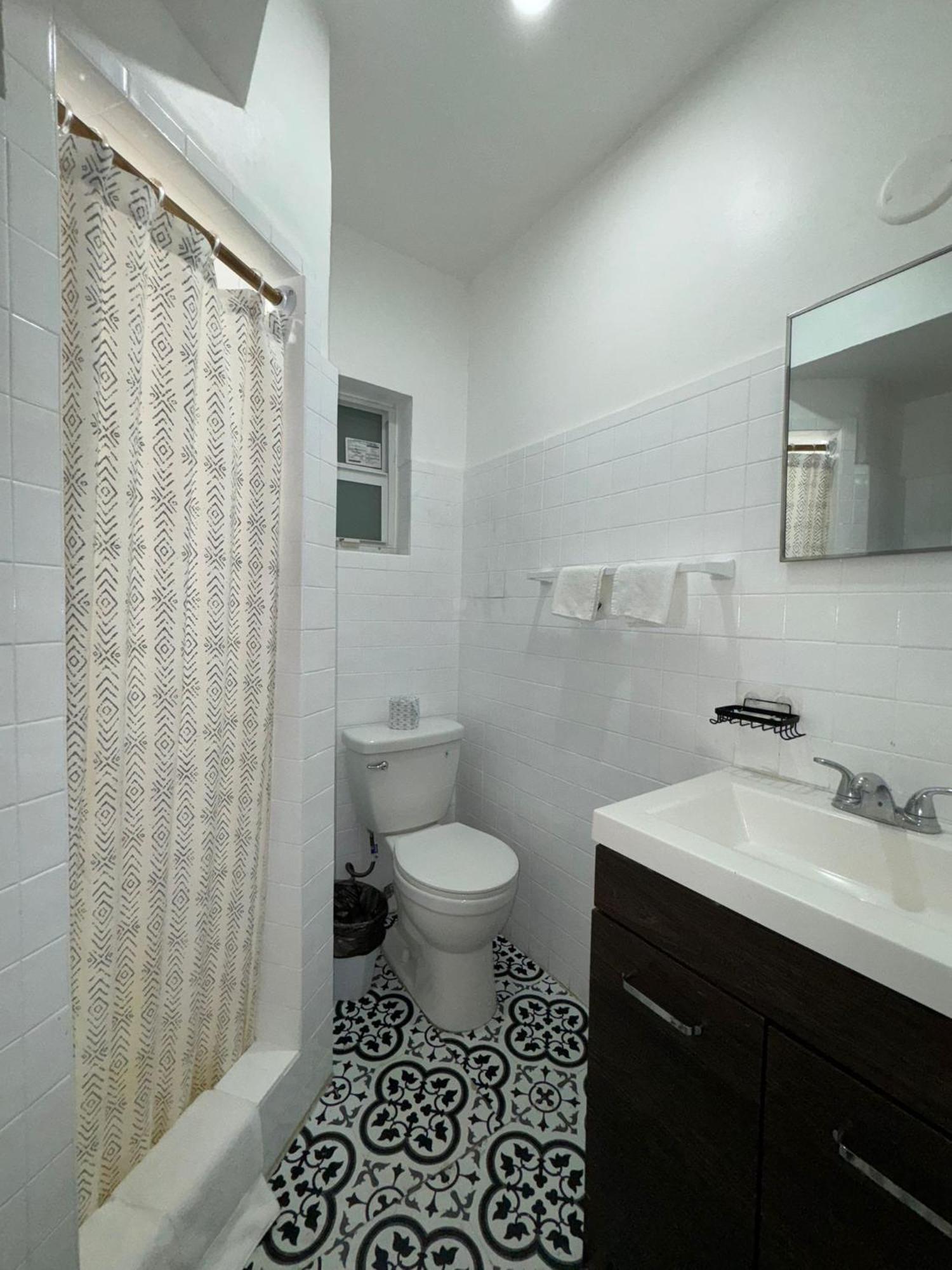 Hotel Rainbow - Miami - Little Havanna ภายนอก รูปภาพ